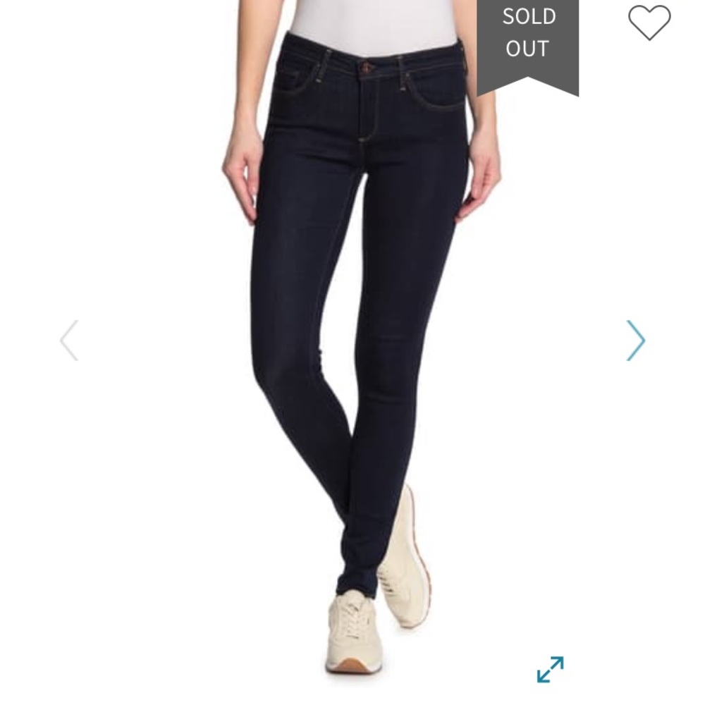 AG The Legging Super Skinny Jean